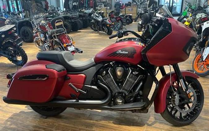 2024 Indian Motorcycle Challenger® Dark Horse® with PowerBand Audio Package