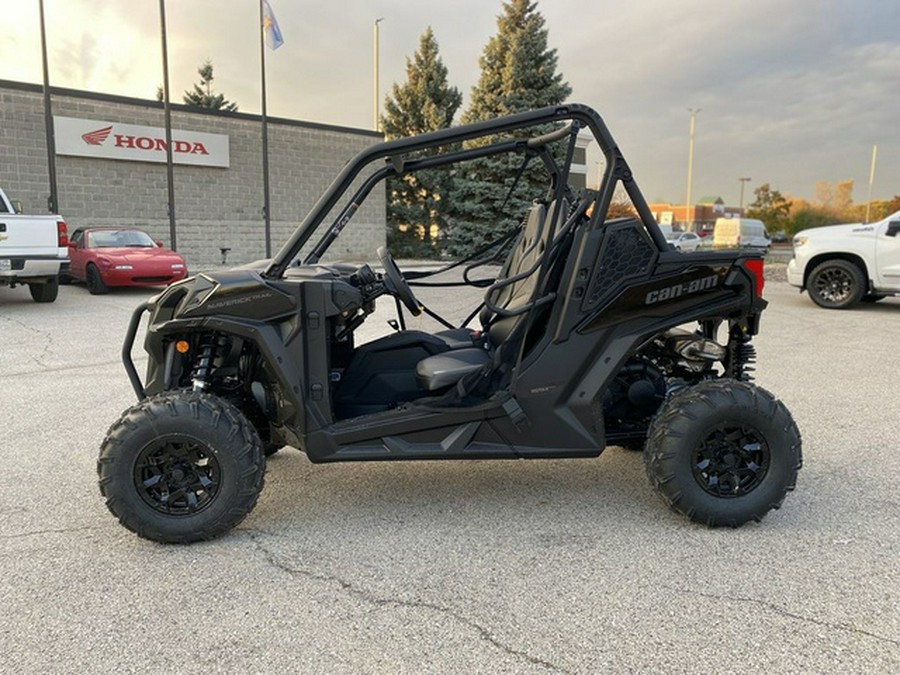 2025 Can-Am Maverick Trail DPS 700