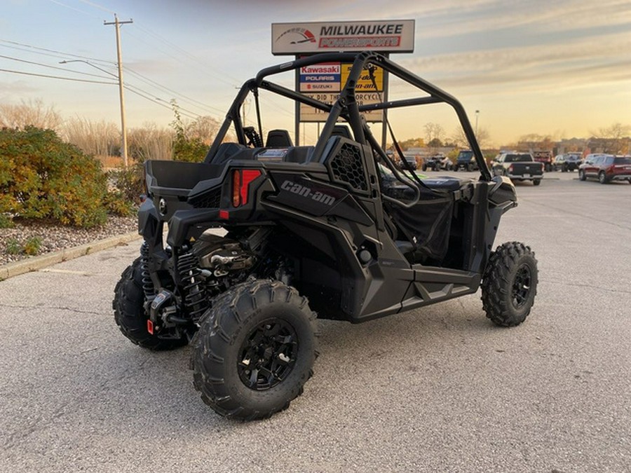 2025 Can-Am Maverick Trail DPS 700
