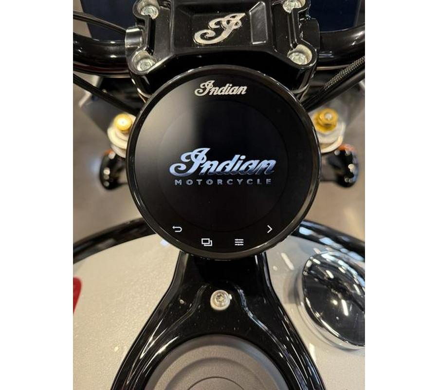 2025 Indian Motorcycle® 101 Scout® Ghost White Metallic with Graphics