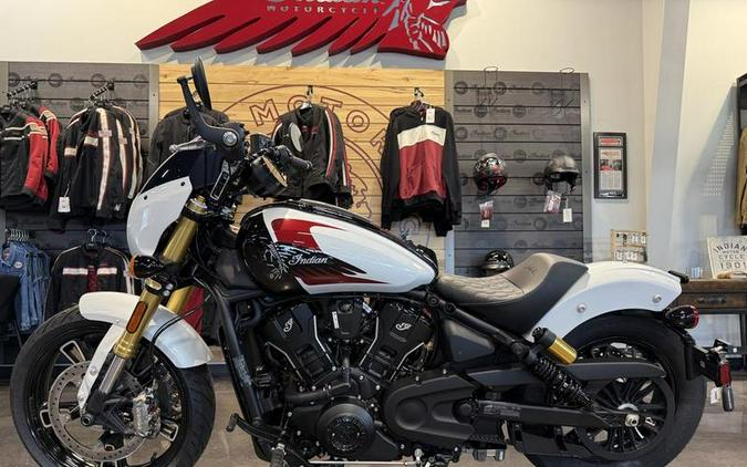 2025 Indian Motorcycle® 101 Scout® Ghost White Metallic with Graphics
