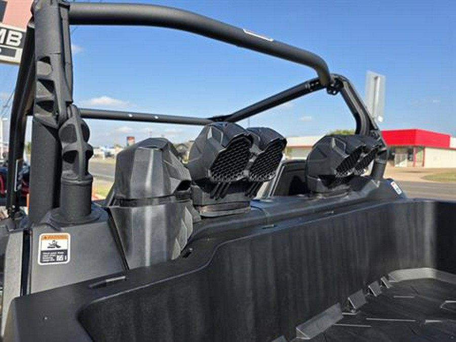 2026 Can-Am Commander X MR