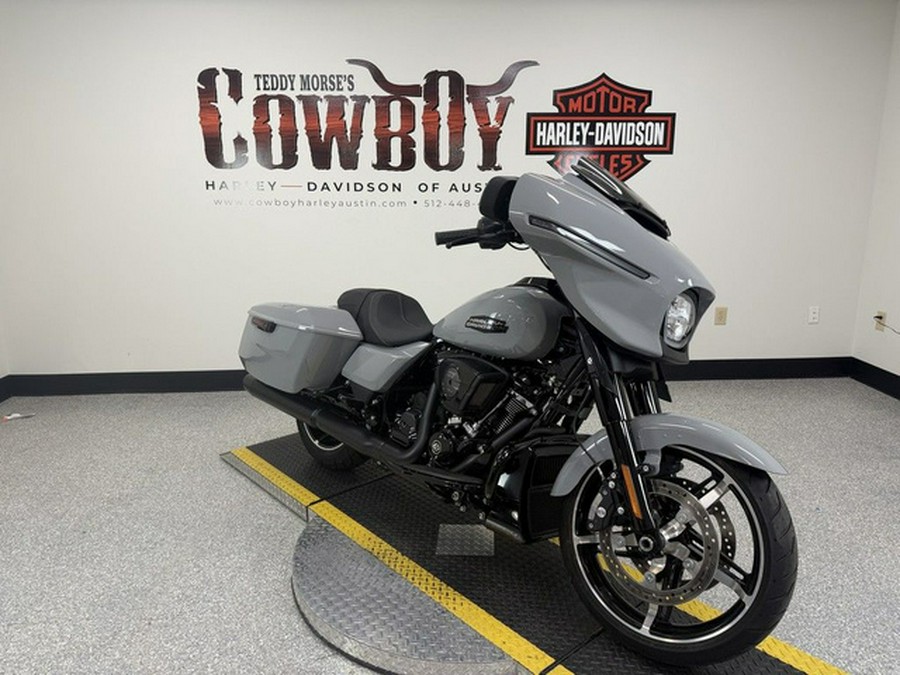 2025 Harley-Davidson FLHX - Street Glide