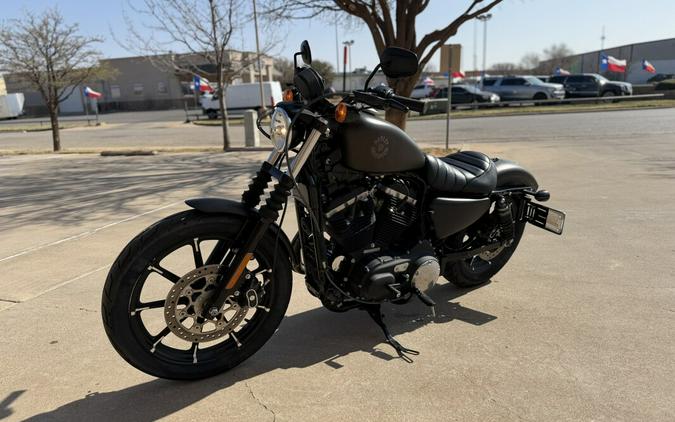 2021 Harley-Davidson® Iron 883™ River Rock Gray