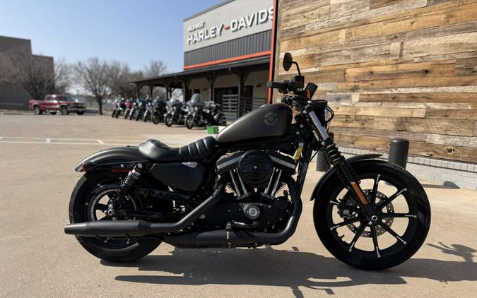 2021 Harley-Davidson® Iron 883™ River Rock Gray