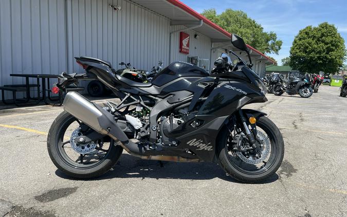 2024 Kawasaki Ninja® ZX™-4RR ABS