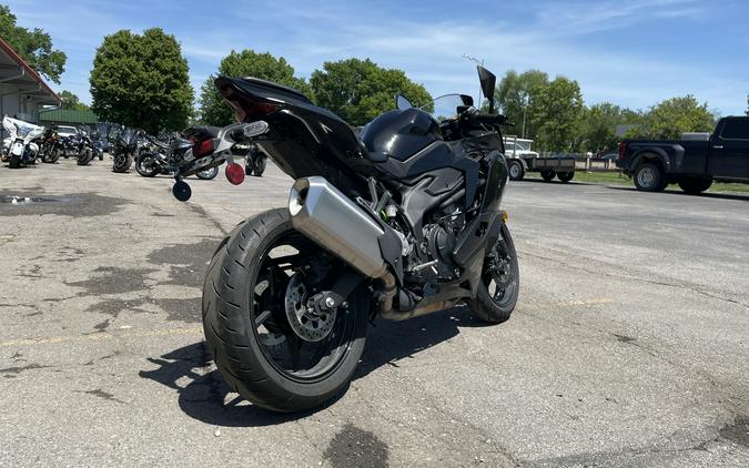 2024 Kawasaki Ninja® ZX™-4RR ABS