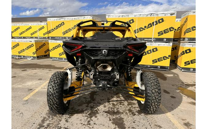 2024 Can-Am Maverick R X RS 999T DCT