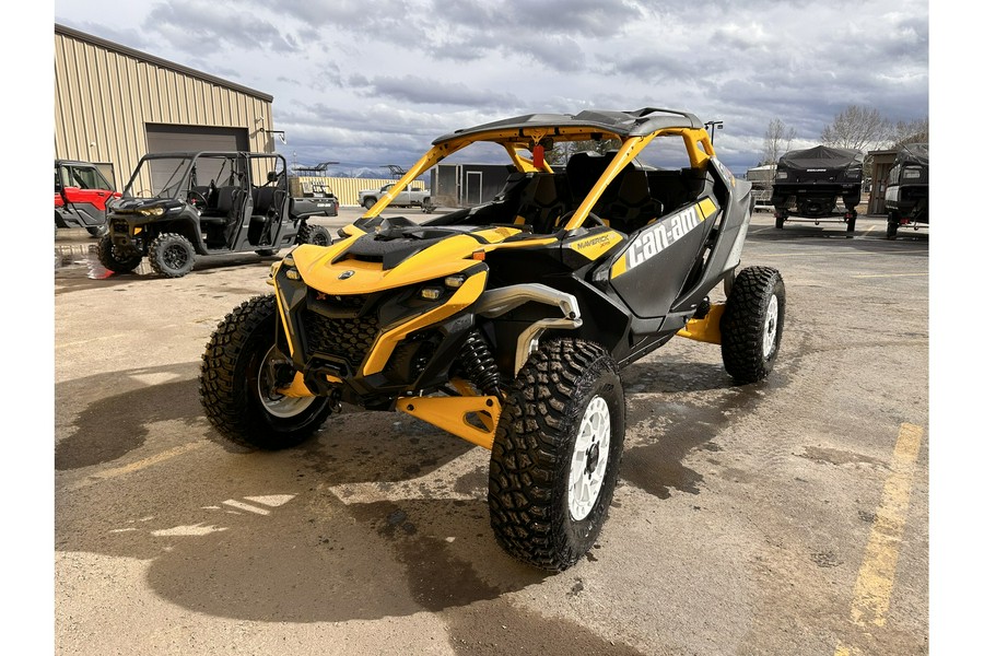 2024 Can-Am Maverick R X RS 999T DCT