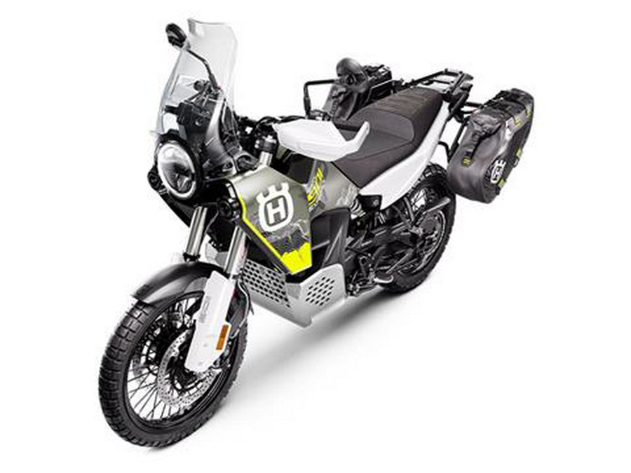 2025 Husqvarna Norden 901 Expedition