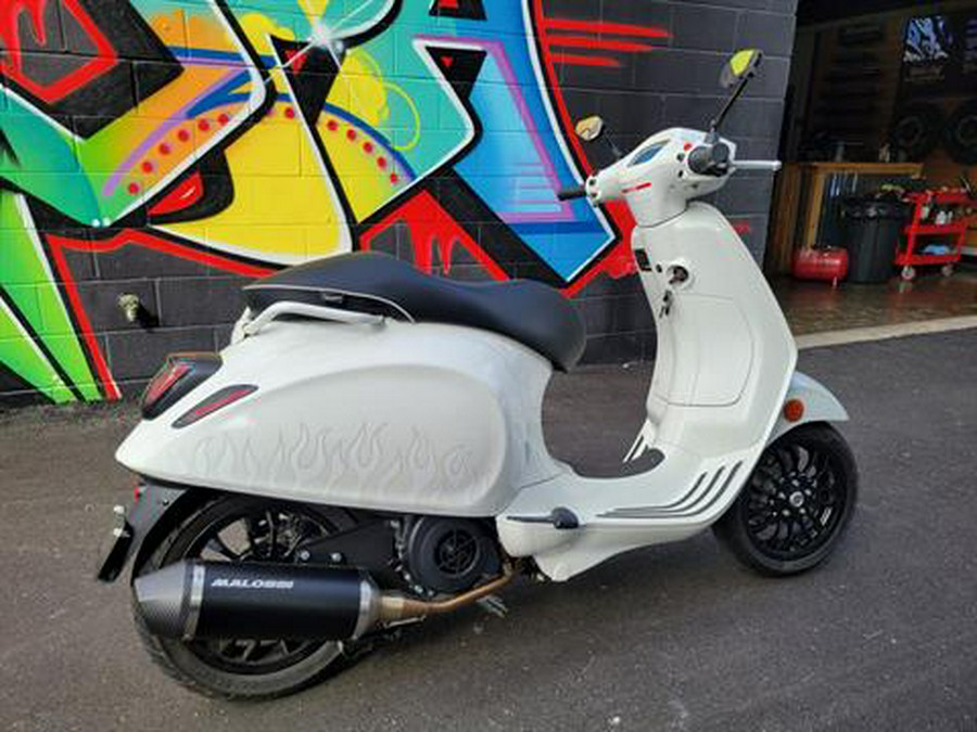 2022 Vespa Sprint 150 Justin Bieber x Vespa