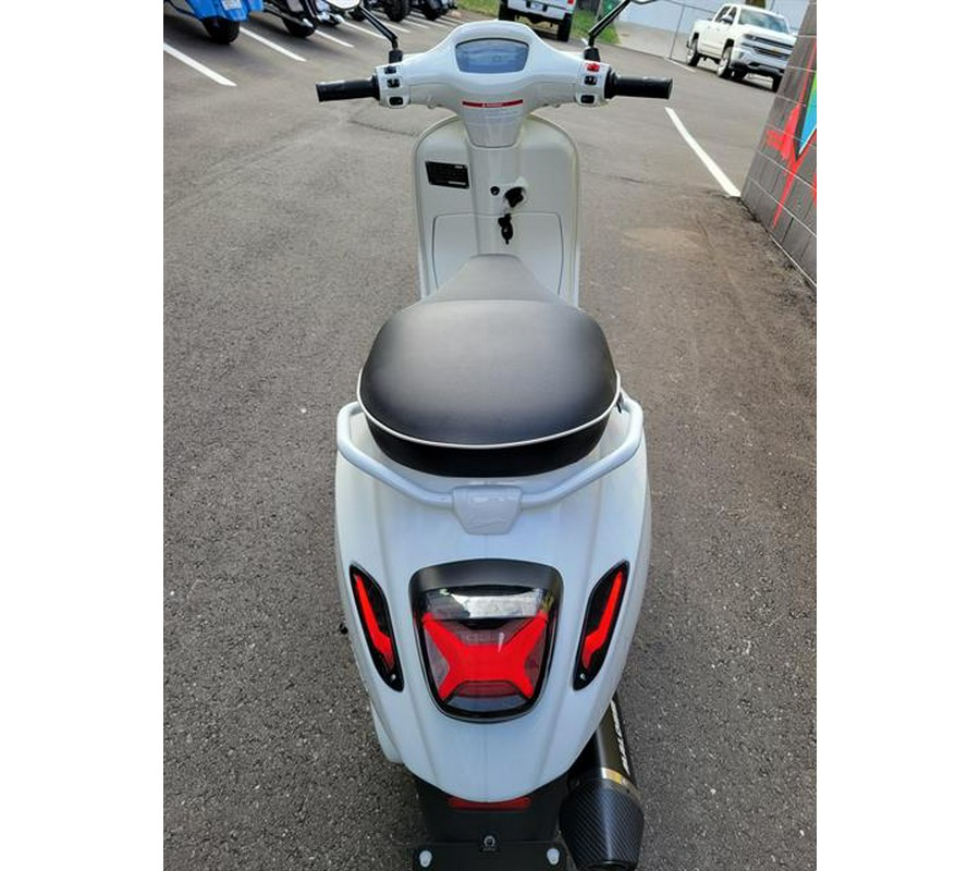 2022 Vespa Sprint 150 Justin Bieber x Vespa