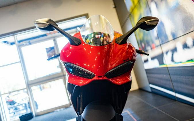 2025 Ducati PANIGALE V2