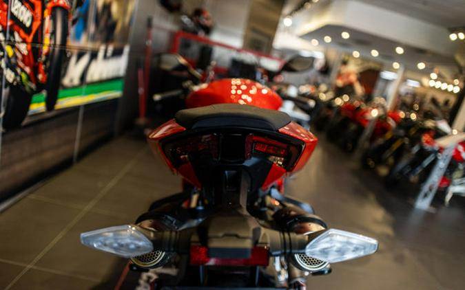 2025 Ducati PANIGALE V2