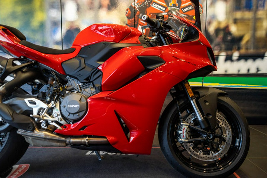 2025 Ducati PANIGALE V2