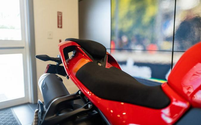 2025 Ducati PANIGALE V2