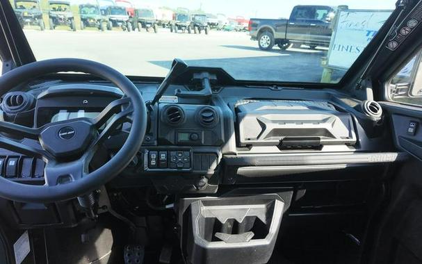 2025 Can-Am® Defender MAX Limited HD10 Wildland Camo
