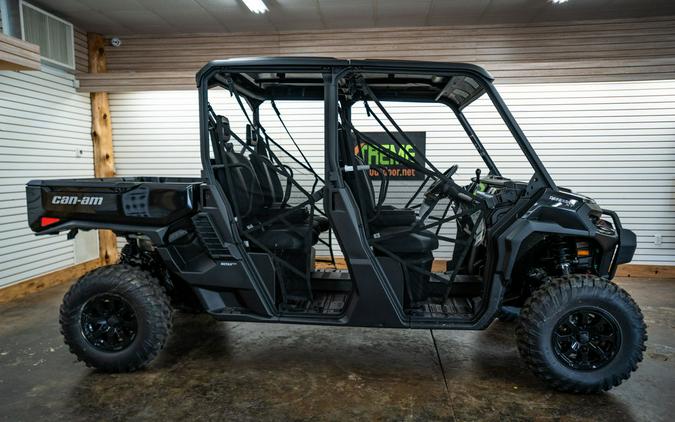 2026 Can-Am® Defender MAX XT HD11 With 10.25 in.display
