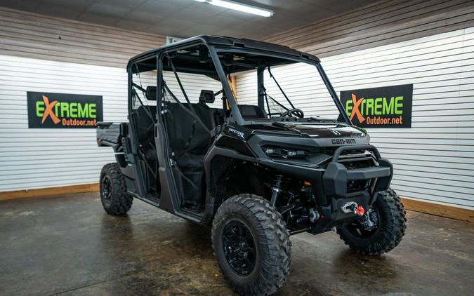 2026 Can-Am® Defender MAX XT HD11 With 10.25 in.display