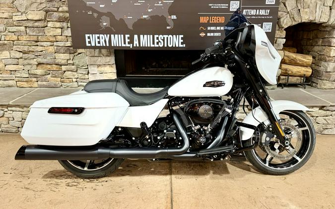 2025 FLHX - Street Glide