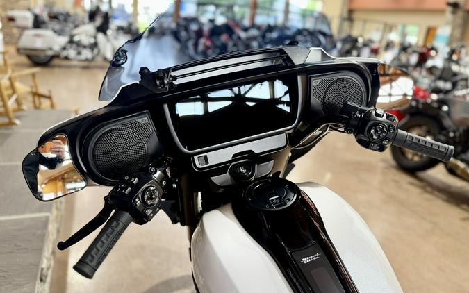 2025 FLHX - Street Glide