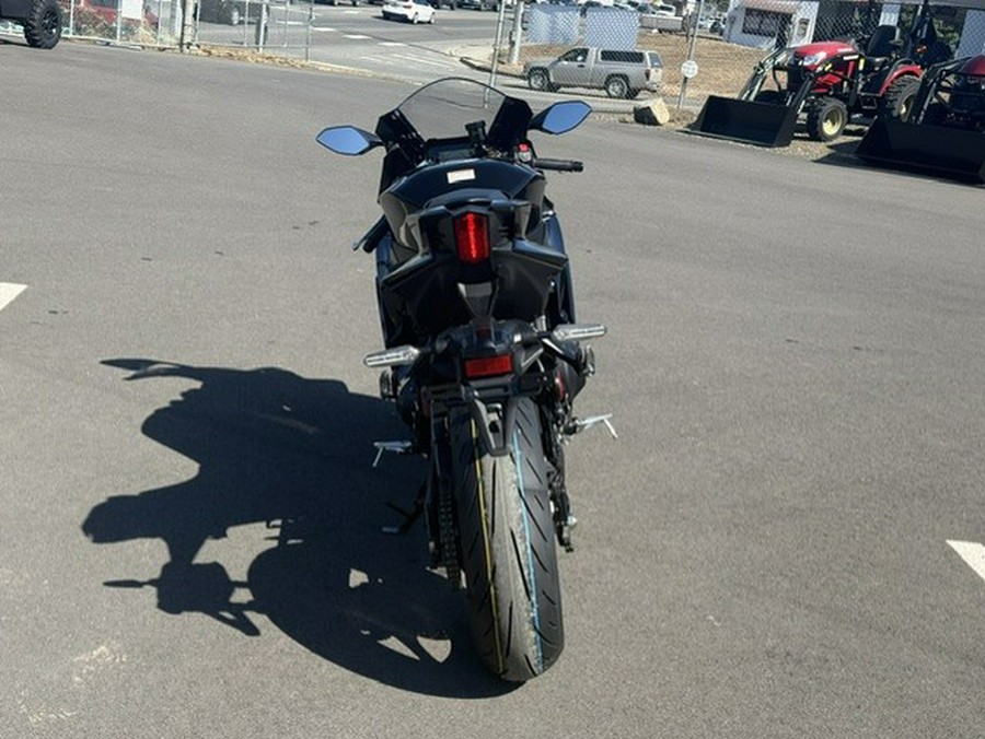 2027 Yamaha YZF R9