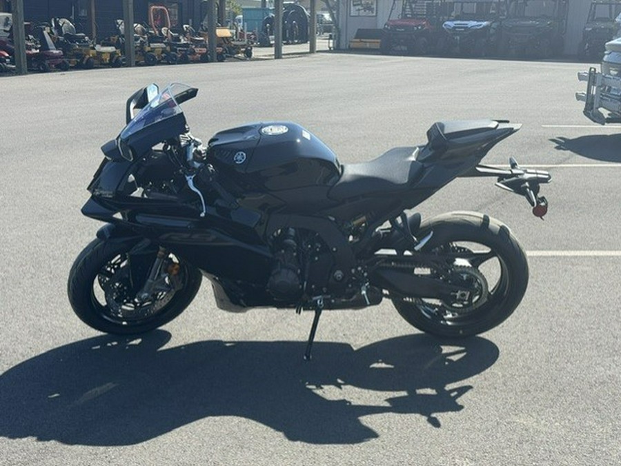 2027 Yamaha YZF R9