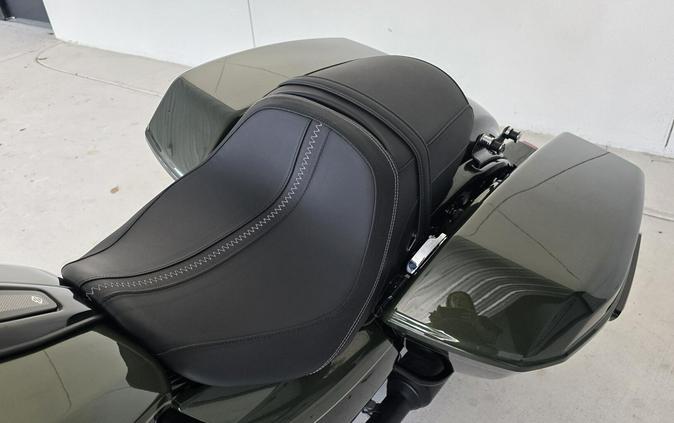 2026 Harley-Davidson® Road Glide® Olive Steel Metallic / Vivid Black Black Trim