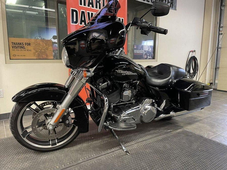 2014 Harley-Davidson® FLHX - Street Glide®