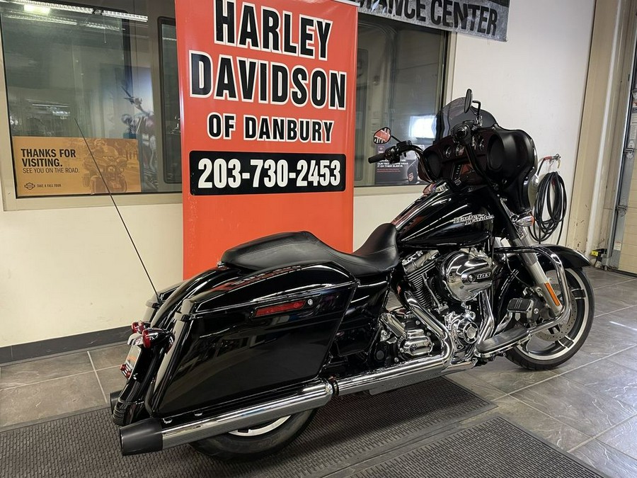 2014 Harley-Davidson® FLHX - Street Glide®