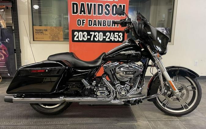 2014 Harley-Davidson® FLHX - Street Glide®