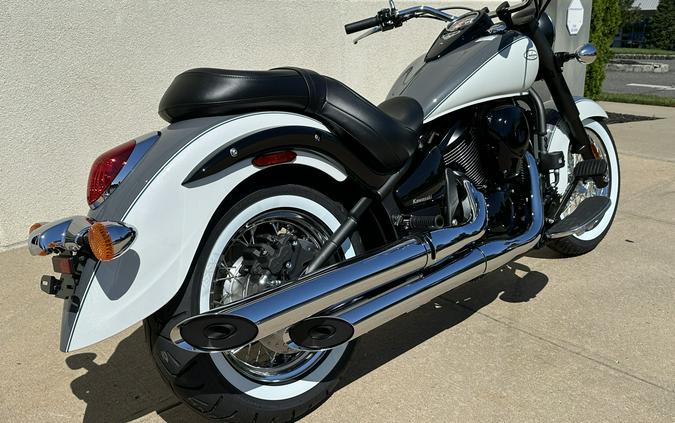 2024 Kawasaki Vulcan 900 Classic