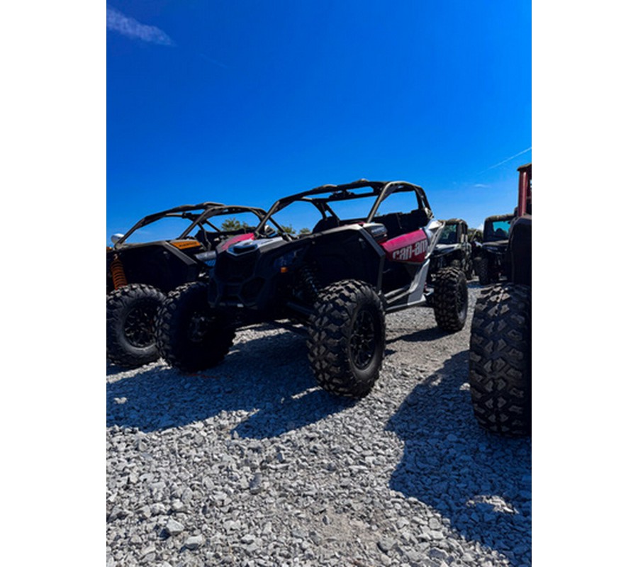 2025 Can-Am Maverick X3 RS Turbo Fiery Red & Hyper Silver