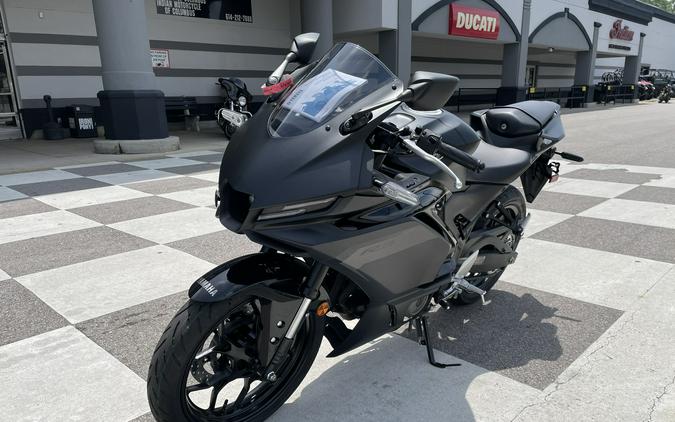 2025 Yamaha YZF-R3