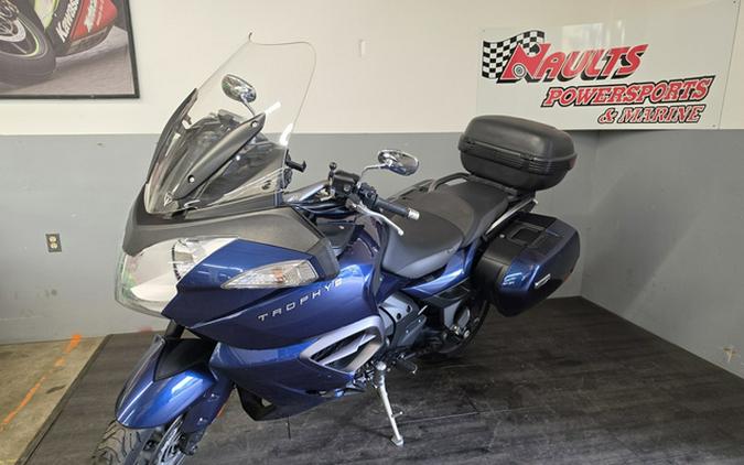 2016 Triumph Trophy SE A1