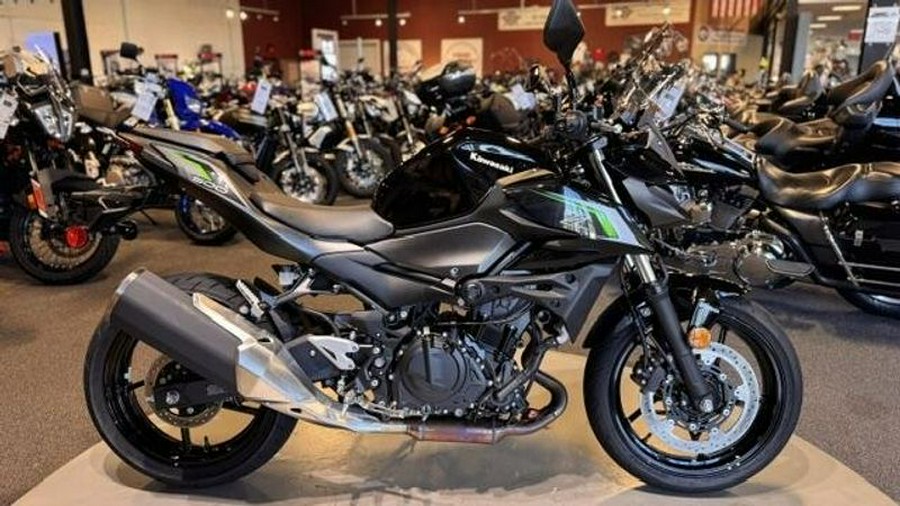 Used 2025 Kawasaki Z500 ABS