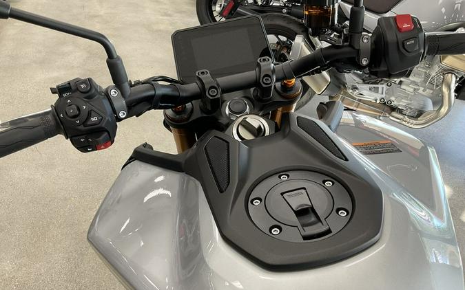 2025 Yamaha MT-09 SP