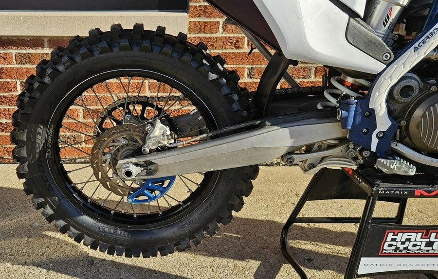 2021 Husqvarna® TX 300i