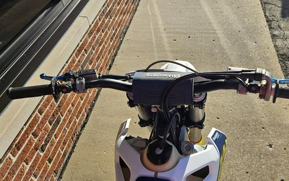 2021 Husqvarna® TX 300i