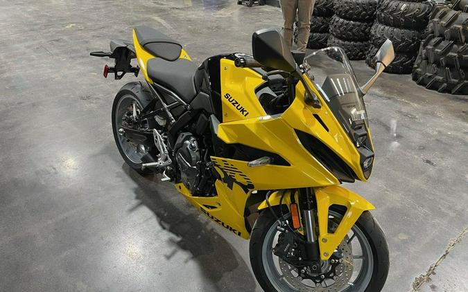 2024 Suzuki GSX-8R