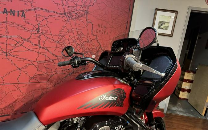 2024 Indian Motorcycle® Challenger® Dark Horse® Sunset Red Smoke