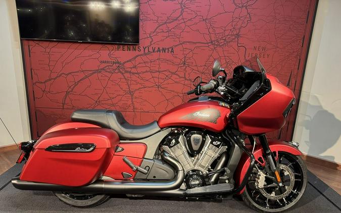 2024 Indian Motorcycle® Challenger® Dark Horse® Sunset Red Smoke