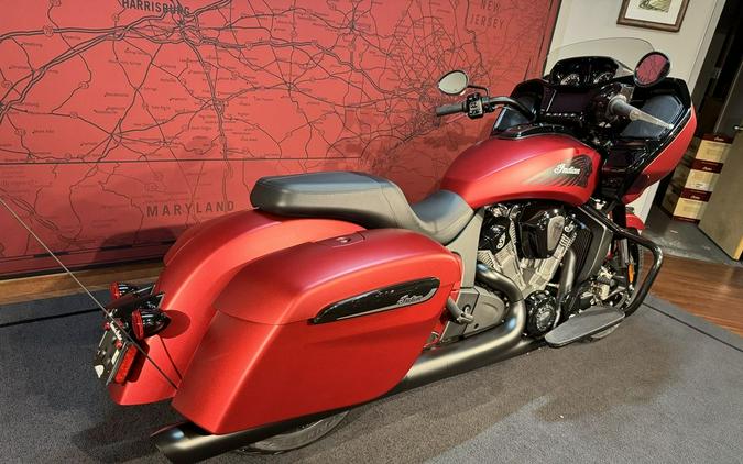 2024 Indian Motorcycle® Challenger® Dark Horse® Sunset Red Smoke