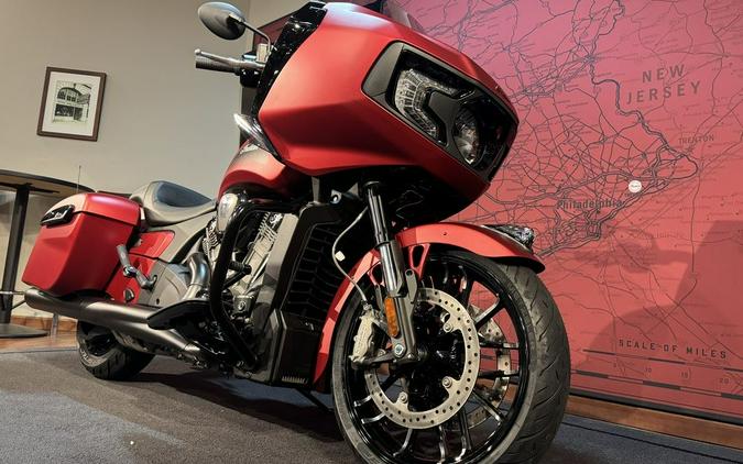 2024 Indian Motorcycle® Challenger® Dark Horse® Sunset Red Smoke