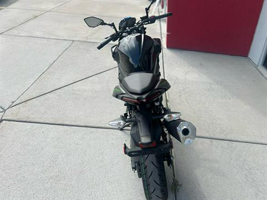 2025 Kawasaki Z500 ABS