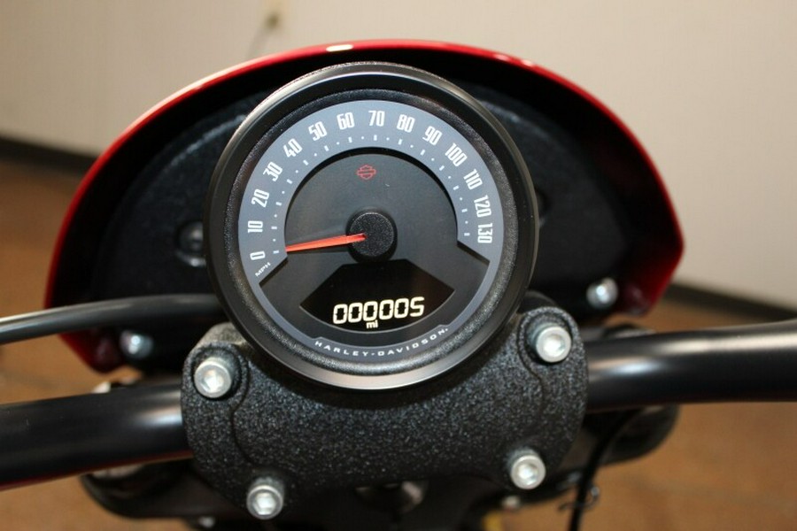 Harley-Davidson® Low Rider™ S 2025 FXLRS 84621808DT BRILLIANT RED