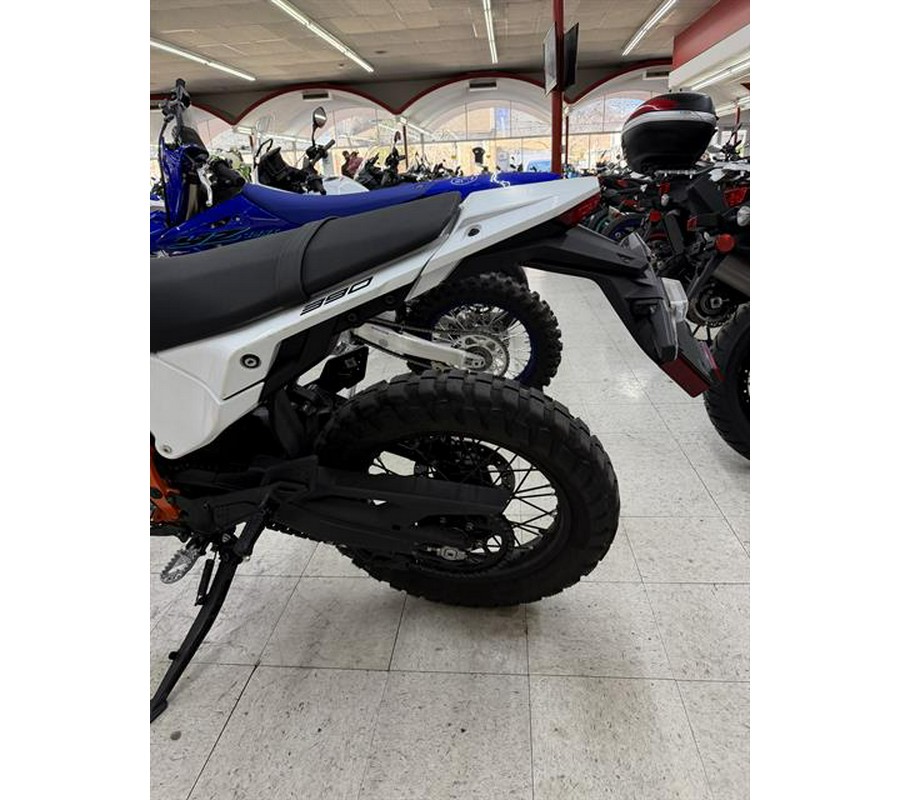 2025 KTM 390 Enduro R