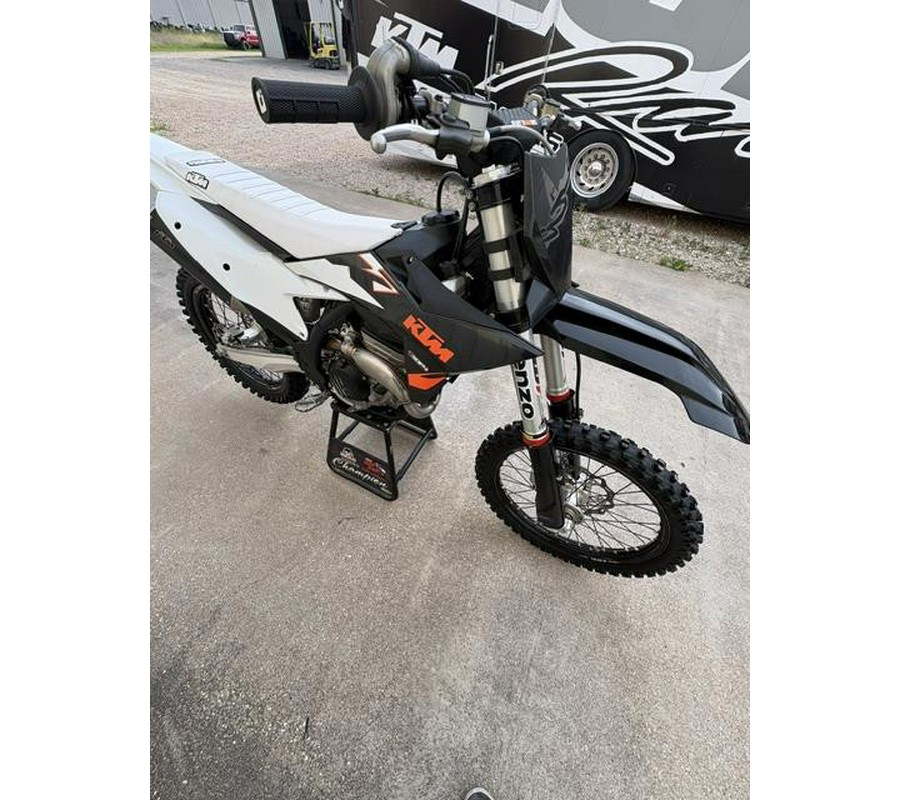 2025 250 SX-F - KTM