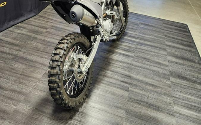 2024 Kawasaki KLX 230R