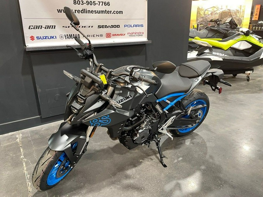 2024 Suzuki GSX-8S